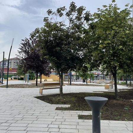 Apartament Spatios In Oradea Zewnętrze zdjęcie