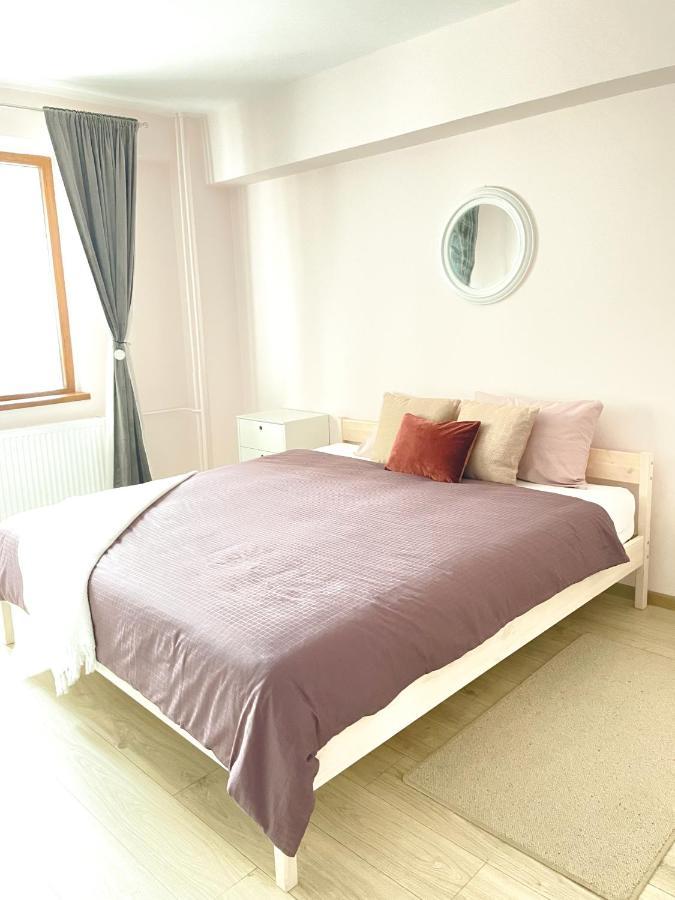 Apartament Spatios In Oradea Zewnętrze zdjęcie